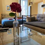 Appartement Résidence Verdi - Meublés En Centre *