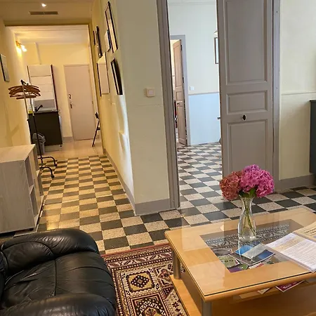 Apartment Verdi - Meubles En Centre